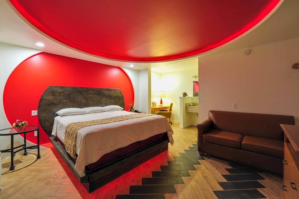 Romantic Inn & Suites 댈러스 객실 사진