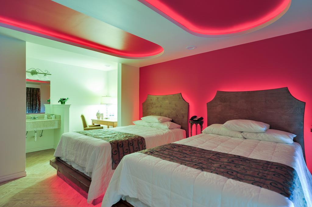 Romantic Inn & Suites 댈러스 객실 사진