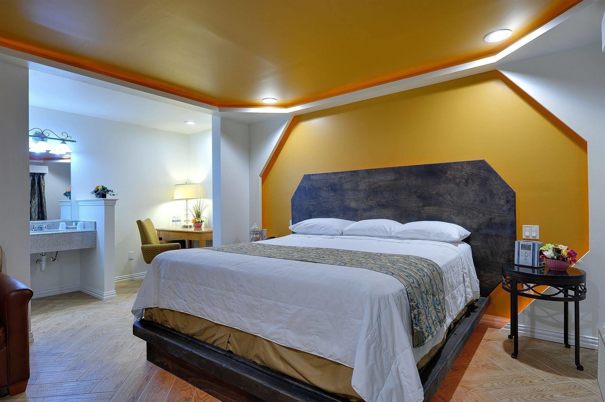 Romantic Inn & Suites 댈러스 외부 사진